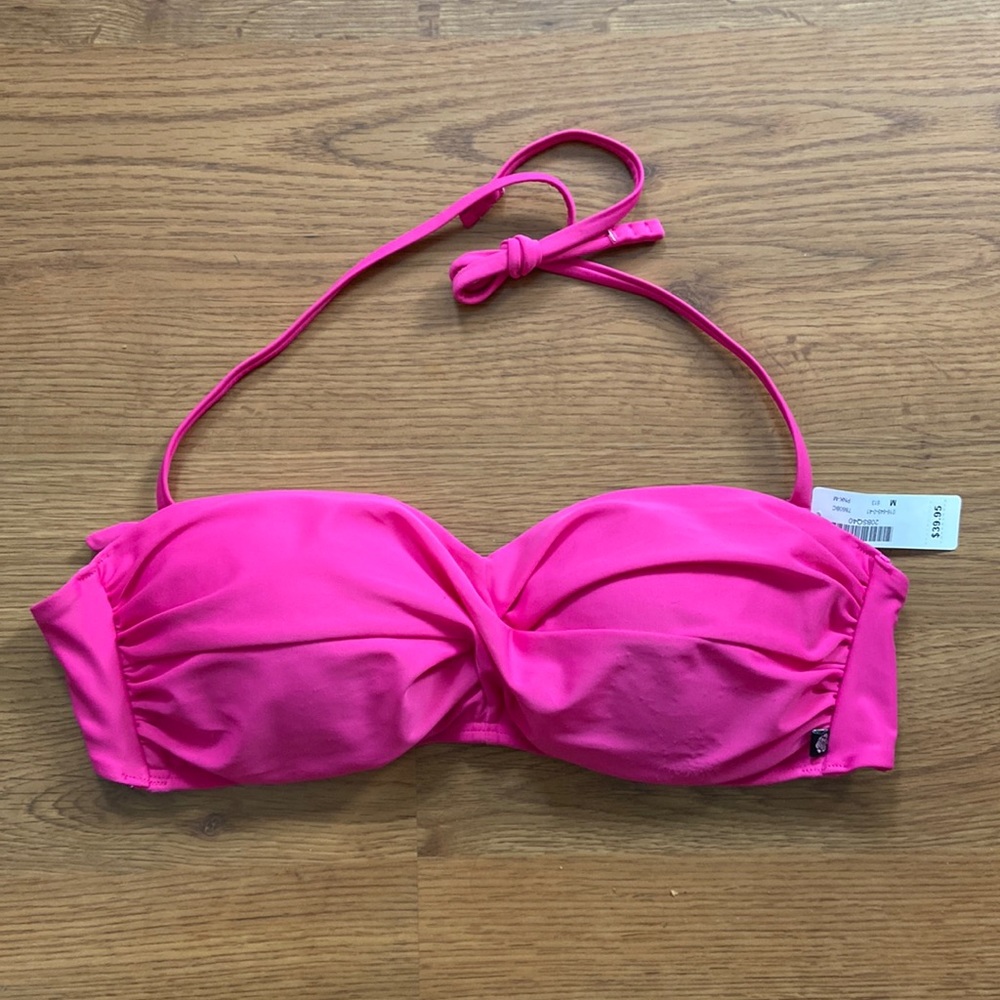 La vie en rose pink bikini top NWT